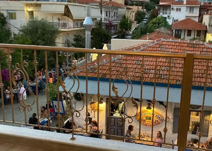 Ulyana - Ancient Greece In Center *