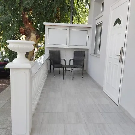 Ulyana - Ancient Greece In Center *